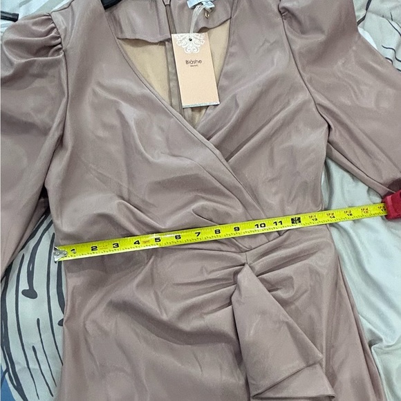 BLASHE • Long Sleeve Mauve Faux Leather Dress • sz Med - Picture 6 of 7